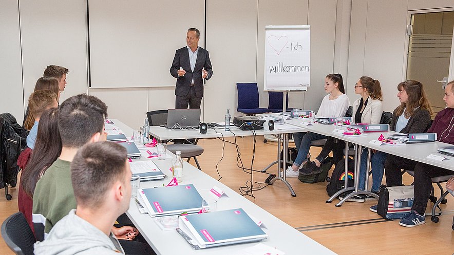 Azubi-Startseminar bei medi Azubi-Startseminar bei medi
