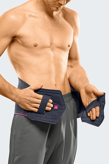 Lumbamed® plus lumbar brace for stabilisation | medi