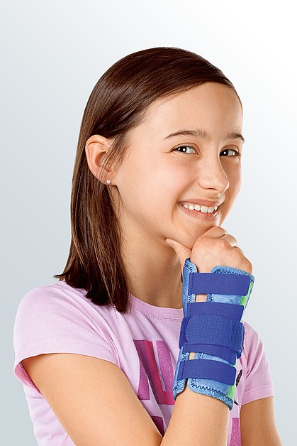 Manumed Kidz wrist brace