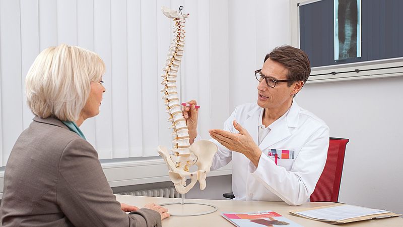 Osteoporosis: prevention, symptoms and therapy