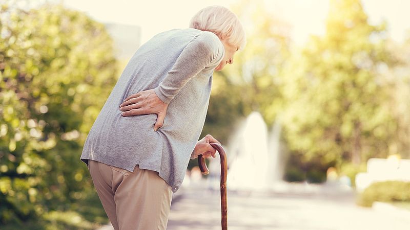 Osteoporose – die Krankheit mit dem Witwenbuckel
