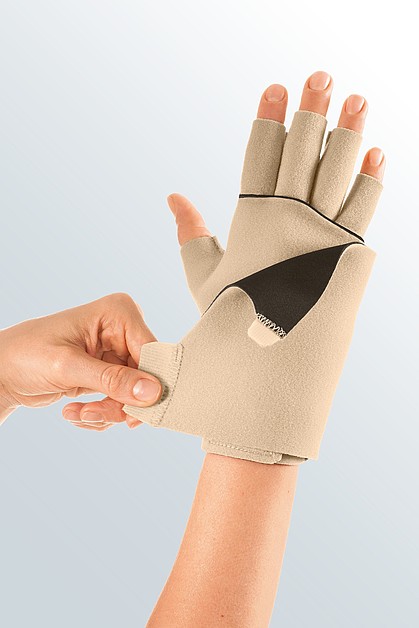 circaid® juxtafit® essentials hand wrap